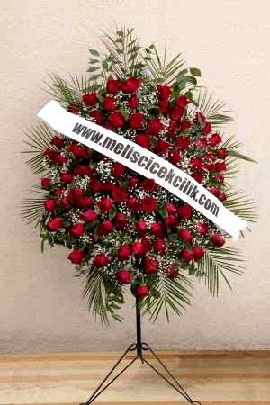 Kırmızı Güllerden Ferforje