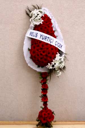 Lilyum ve Kırmızı Gerbera Düğün Çelengi